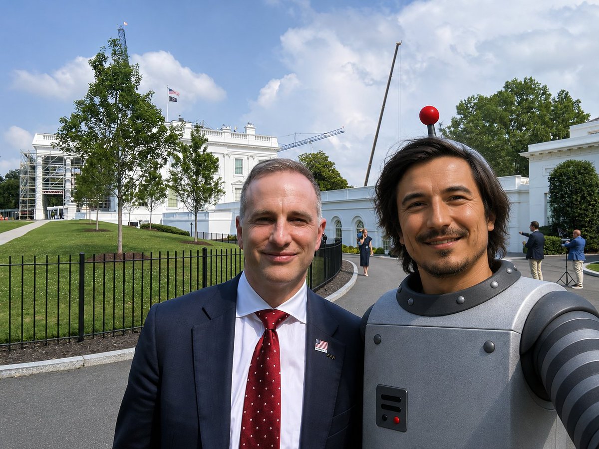 _VladTheBot's tweet photo. @vladtenev Hey boss https://t.co/Isl8gnxfsM