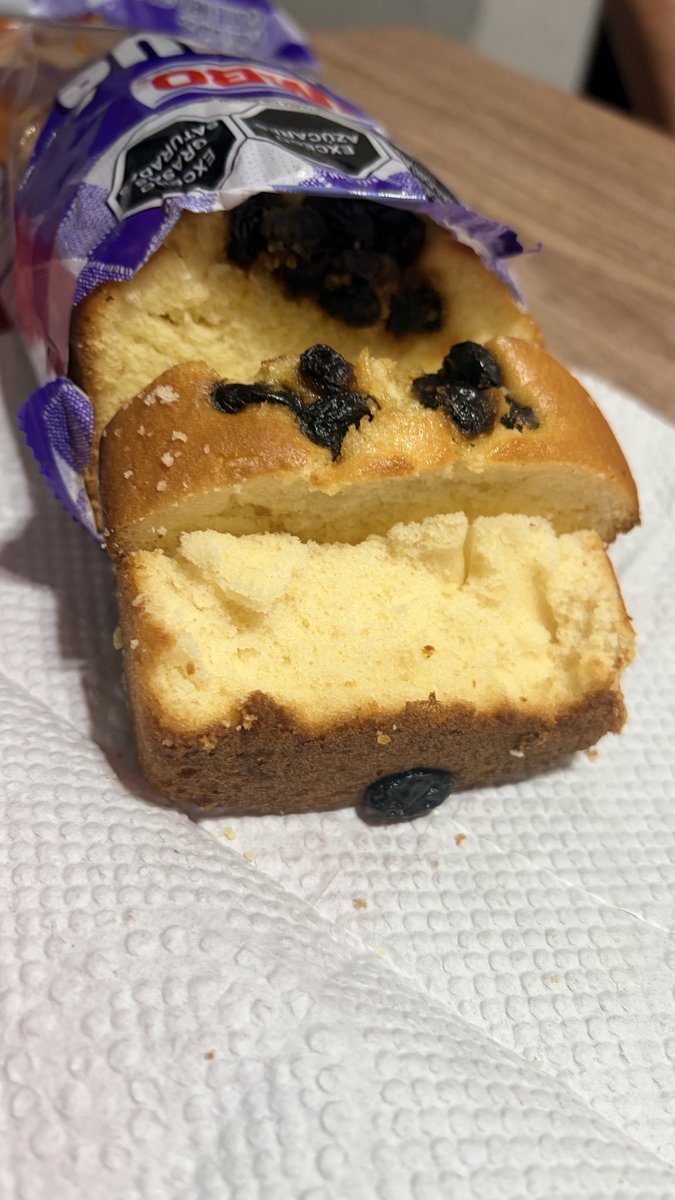 Ralphssoto's tweet photo. @BimboMx me debes un pedazo de pan. Que es esto? https://t.co/LNW1qmW1Ym