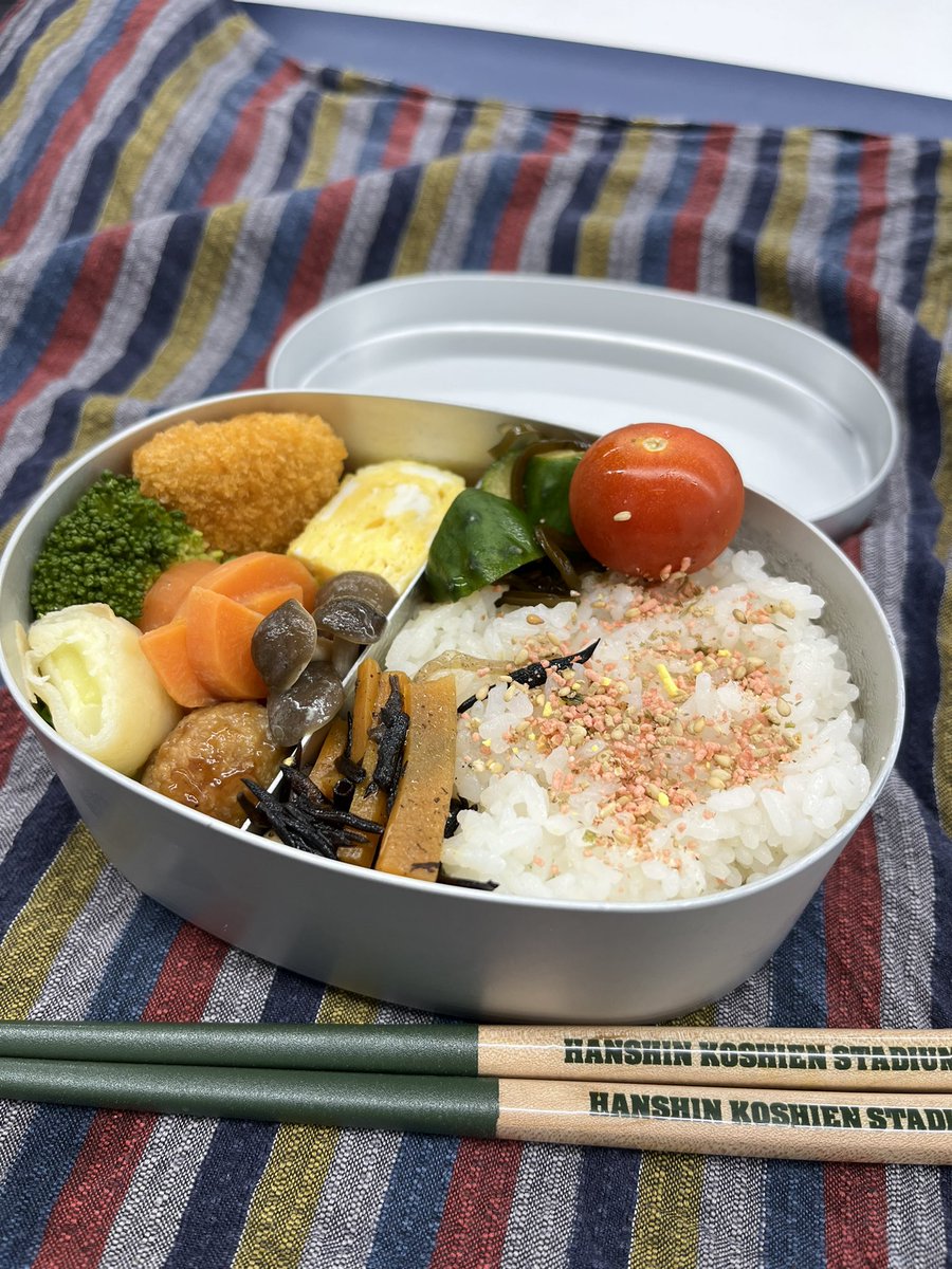 gamemix_magic's tweet photo. 今週も月〜金までお弁当を作りました。
いつも同じような感じ。
#お弁当男子 https://t.co/QZPyVmRHXp