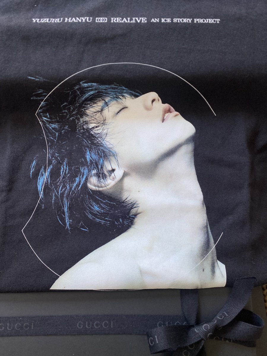 Viekyzhou1011's tweet photo. #REALIVE
#羽生結弦
#yuzuruhayu
#PREQUEL
ついに届きました✨
どのグッズにも羽生くんらしい美しさとこだわりが詰まっていて、見ているだけで幸せになります💙
KAKUゃんも可愛すぎる🌳
素敵なグッズをありがとうございます💙
#羽生結弦 #PREQUEL #BeforeTheWHITE https://t.co/BWei8dLxBr