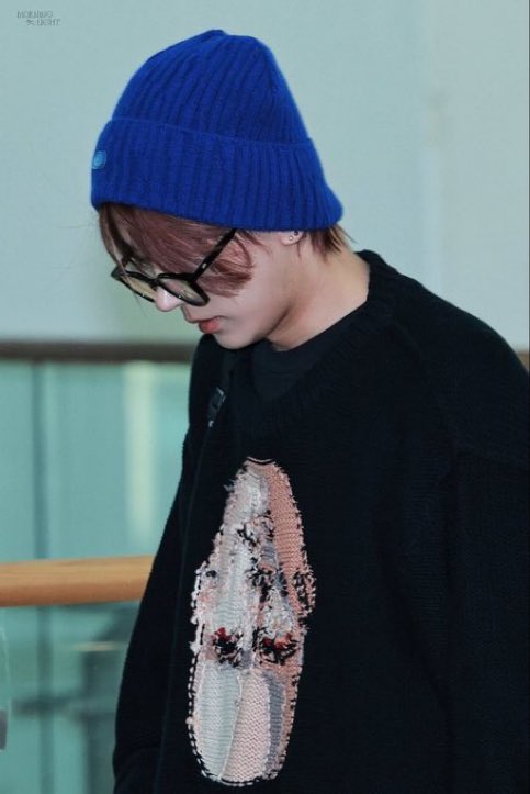 evanhamseung's tweet photo. 회귀하셨다 머리색까지 똑같아 https://t.co/82WcY1al3R