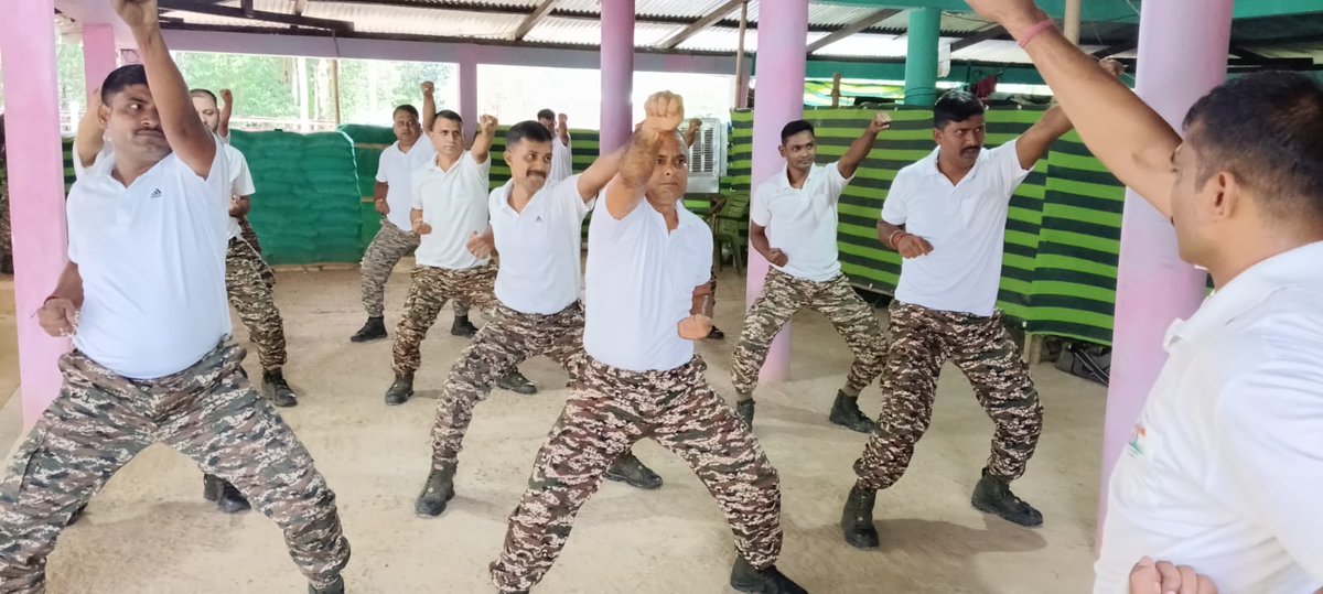 2Diphu's tweet photo. The rain was pouring in Jiribam, Manipur, but the josh of 20 Bn CRPF jawans was unwavering.
They welcomed the morning with yoga, proving discipline has no off-season. Fit for duty, rain or shine! 💪
#CRPF #20Bn #MorningYoga #Discipline #Manipur #InUniform https://t.co/aHddODqncg