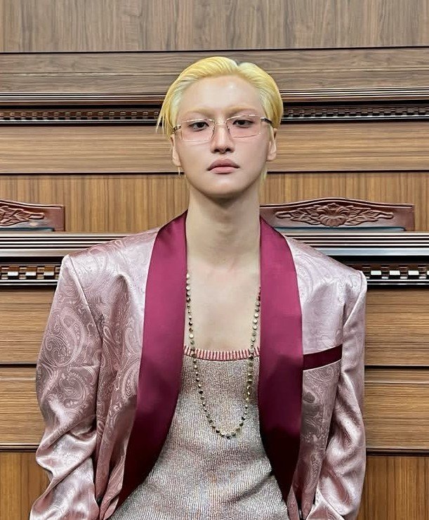thebaseillit_'s tweet photo. ATEEZ SEONGHWA liked YUNAH's “Bad” challenge on instagram. https://t.co/Nkv5Tk7T8g