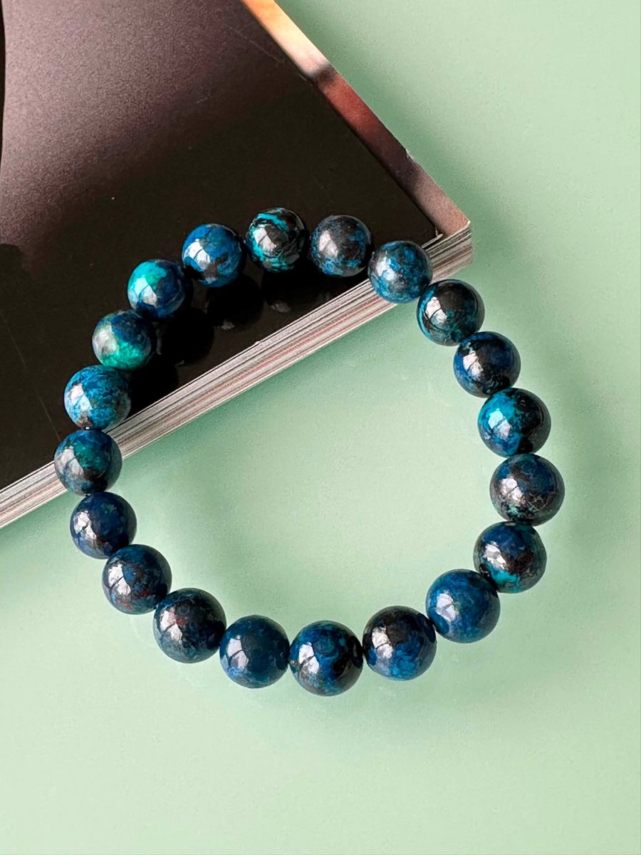 Tippy_MaLik's tweet photo. 💙 Chrysocolla Turquoise

เป็นสร้อยที่สีสันแปลกตา ออกโทนสีเข้มหน่อย มีความงามเฉพาะตัว ชิ้นนี้ขนาดข้อมือ 16 cm. ขนาดลูกปัดประมาณ 9.5 mm. ใส่ได้ทุกงาน มองดู สุขุมและเรียบร้อยสำหรับผู้ใส่ 

🌿 3,990 ฿ 🎁 50 ฿ https://t.co/Nq7HXjgfml