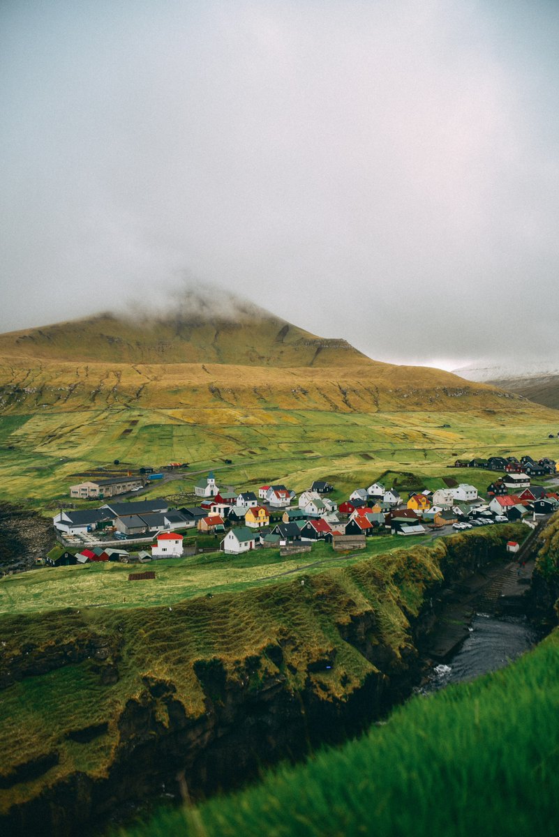CharmOfCulture's tweet photo. The Faroe Islands 🇫🇴 https://t.co/ZJM3UEZyhs
