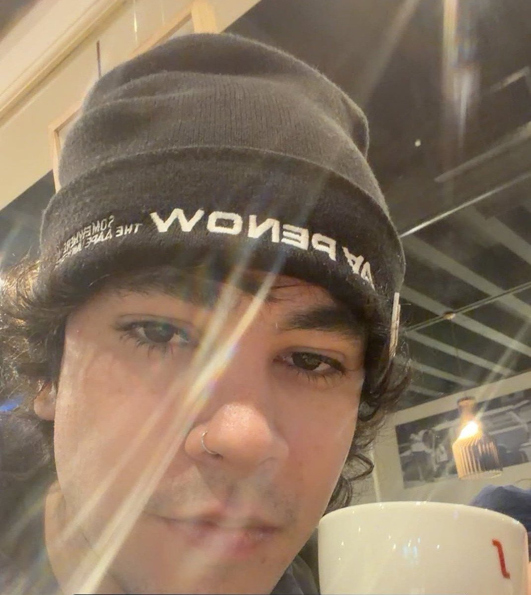 valtiwsprn's tweet photo. ☕ https://t.co/spyOOtaJbd