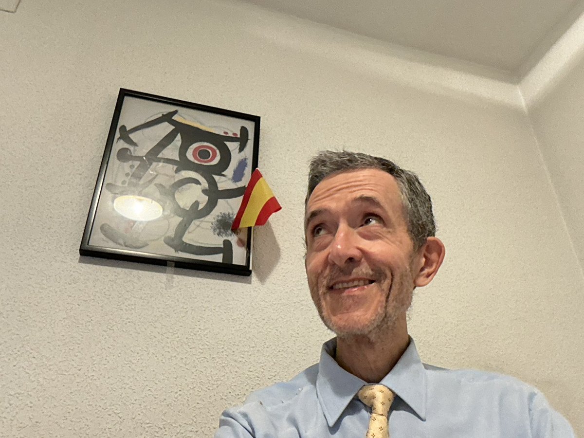 rafamavi's tweet photo. Viernes espero y deseo que ayer bien #loquemasquiero nosotros mejorando, bien en Villa Twins, las Zaragozas. Y sigo con homologaciones, podología, compras. #Alzheimer #hayquevivirlo #preocupado #agobiado #topami https://t.co/KzrPIgpe5E