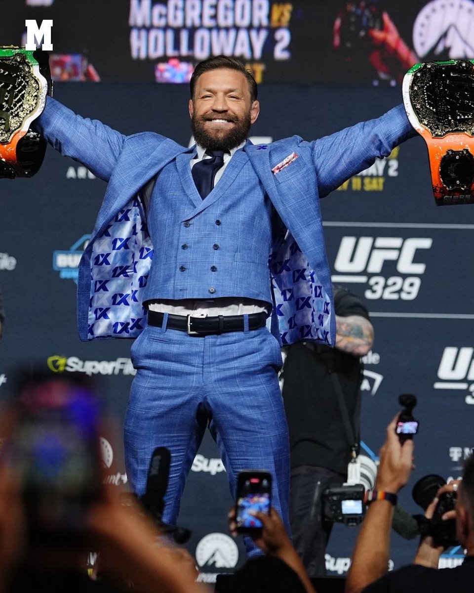 MarcaMexico_'s tweet photo. 🤯 Las mejores imágenes del intenso cara a cara entre McGregor y Holloway

#mcgregor #holloway #ufc329 #mma https://t.co/WbXtyNMbin