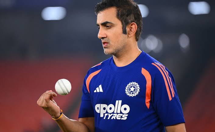 Himmatprosports's tweet photo. Gambhir’s double standards are ruining Team India: pushing out legends like Rohit/Virat while shielding underperformers like Sundar/Tilak as "transition." This is pure agenda-driven bias. Agarkar is equally responsible. Time to wake up! #GautamGambhir #BCCI https://t.co/kmVGPzFme8