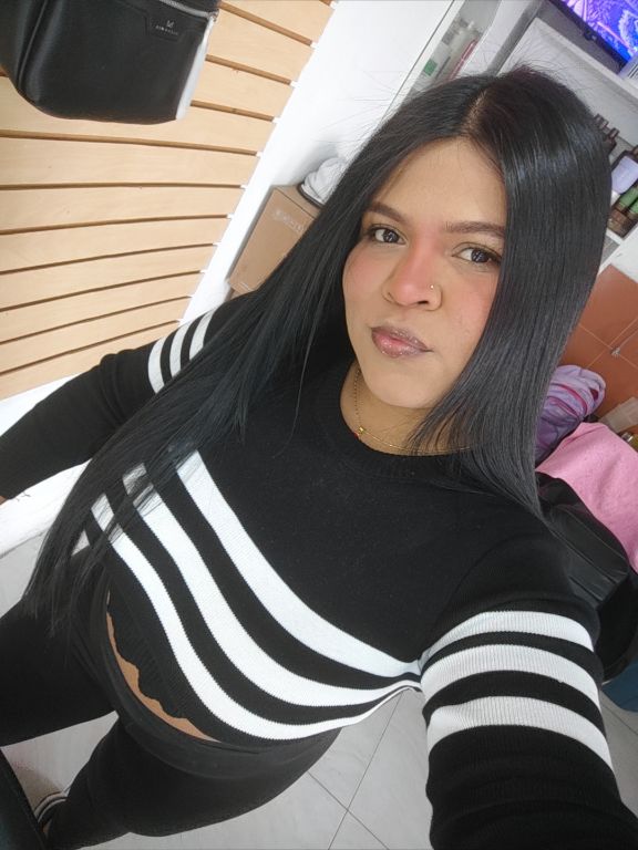 MyStephyyyy's tweet photo. Holaaa https://t.co/ud0EuEnOzj