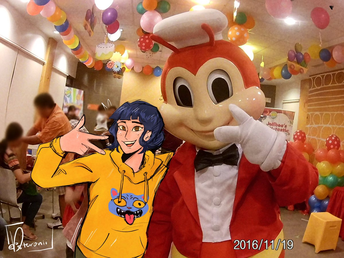 dsteronii's tweet photo. life is too short. draw your faves as yourself at family gatherings. zoey at jollibee

#kpdh #zoey https://t.co/29cHRmaahy