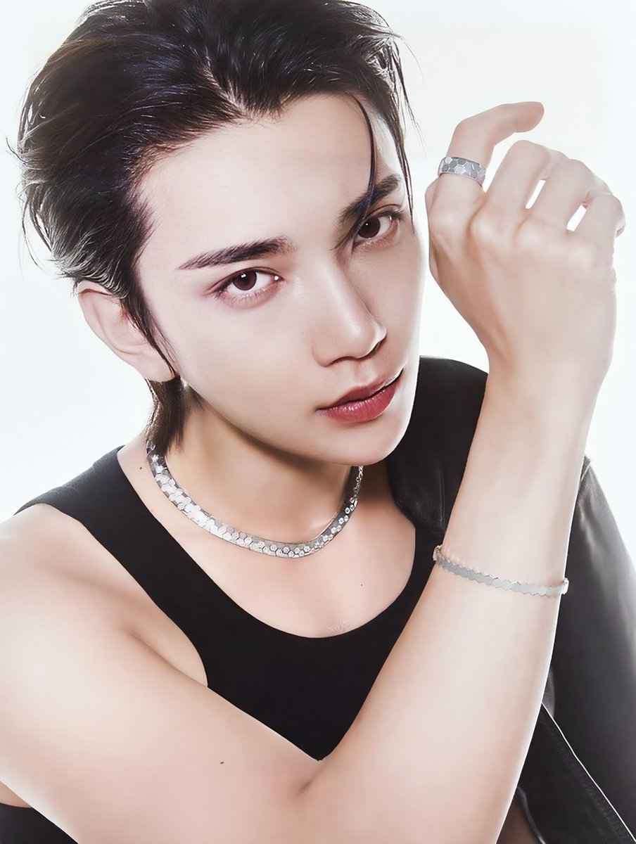 cschjs's tweet photo. joshua numero unwatermark (y'all welcome) https://t.co/HjhKLNE28U