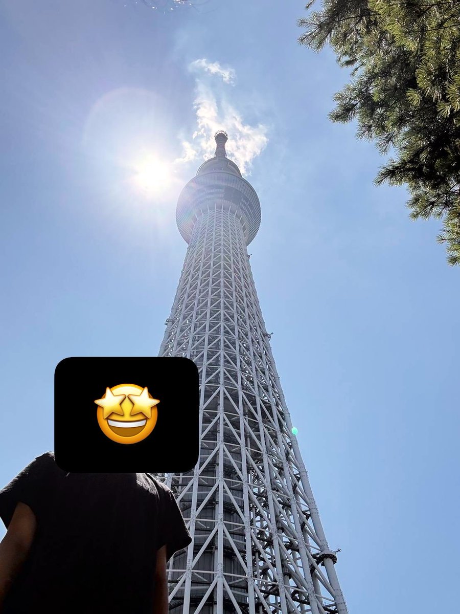 _megukuru7's tweet photo. 東京観光
満喫してる息子セブン✨
楽しそうで何より👍✨ https://t.co/3OEFq7SFBV