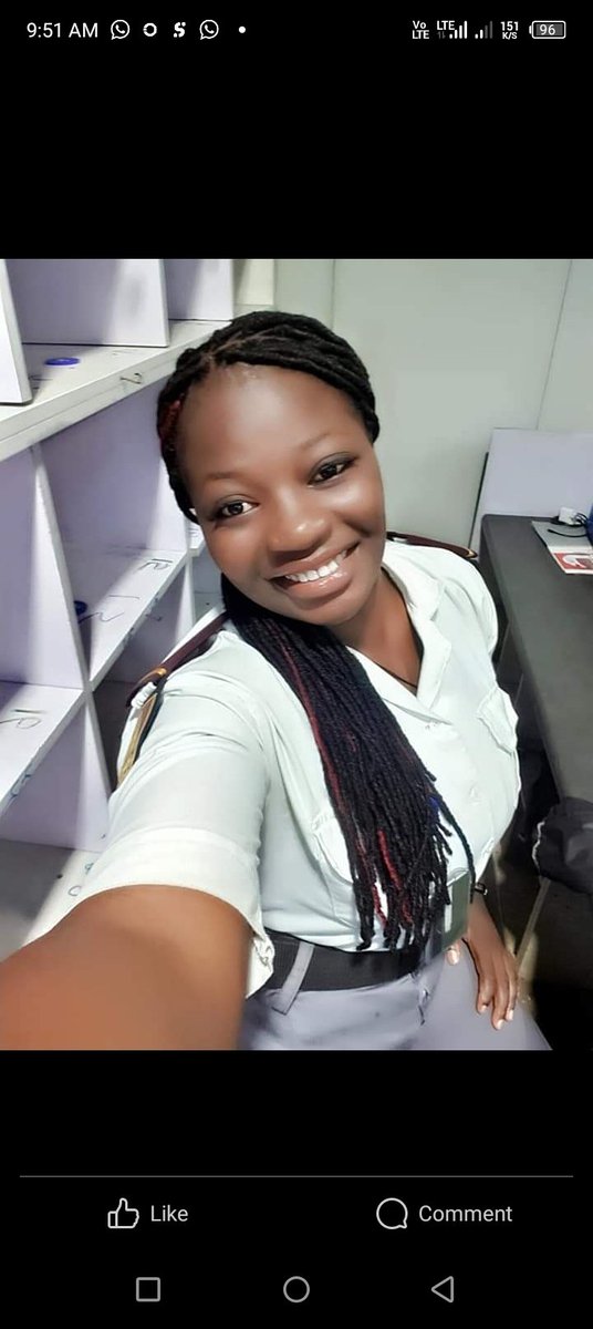 ugochukwuchiam6's tweet photo. 🥹
Me as a security personnel and I was very happy with my job 😭😂. https://t.co/3sWl4bzqbJ