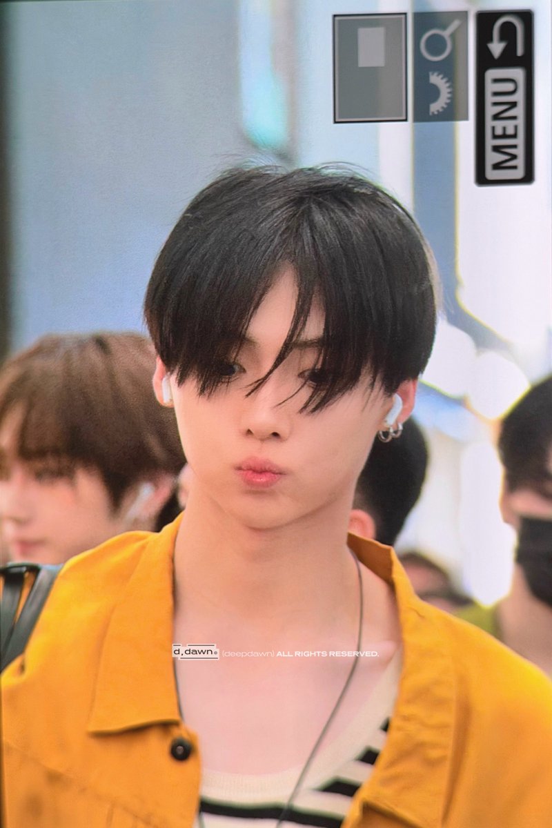 LoveAtHaem's tweet photo. #SANGWON 🐥🐥❤︎

          Departure ✈️                        Arrival 🛩 https://t.co/HOeMzirKlG