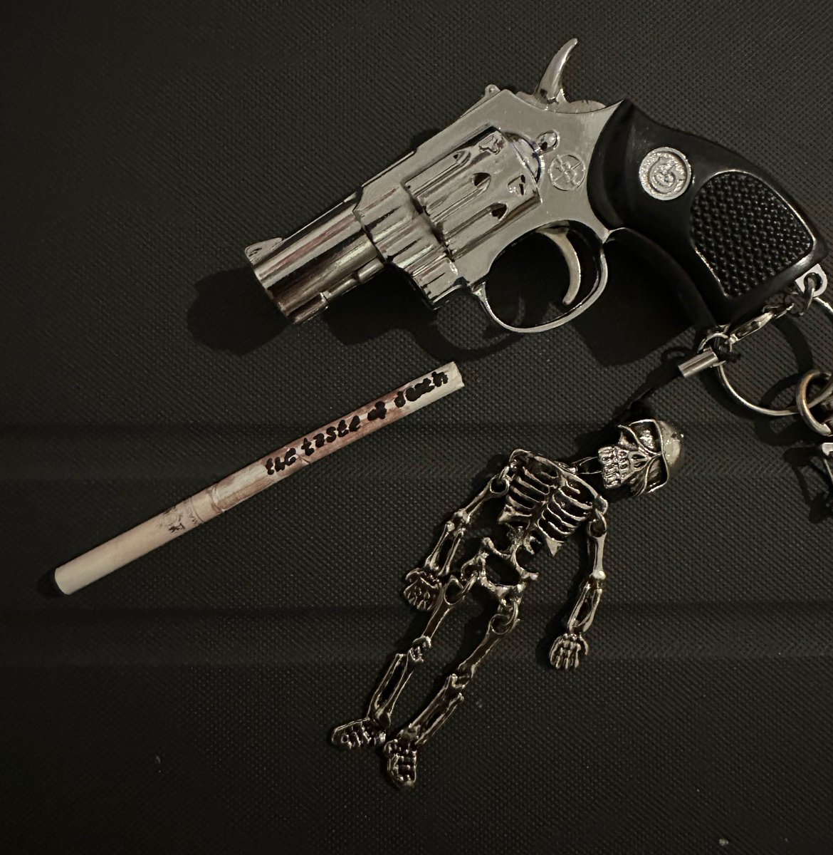 ril1rii's tweet photo. The taste of death https://t.co/1X25zaRH8X
