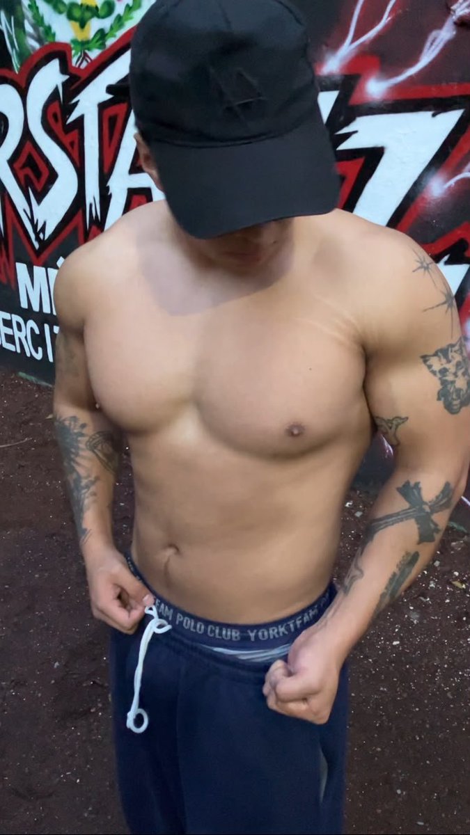 DmTnyn's tweet photo. Todo julio a 50 pesos mi telegram VIP.🔥😘🍆
Mandame Dm: https://t.co/BLiPZTzsyw https://t.co/AAzOUzyFud