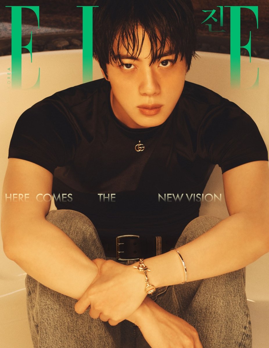imbcenews's tweet photo. 방탄소년단 진 "음악으로 인생 얻었다" [화보]
#방탄소년단 #진  #화보 #엘르 #8월호 #인터뷰 #iMBC연예

데뷔 13년 동안 음악을 통해 많은 이들에게 위로와 행복을 전해온 진은 음악이 자신의 삶에 어떤 의미인지에 대한 질문에도 솔직한 생각을 밝혔다. 

그는 "아마도 모든 걸 얻었다. 음악 덕분에 지금의 제 인생을 살게 된 것 같다"고 답하며 음악에 대한 깊은 애정을 드러냈다.

또 자신을 가장 잘 표현하는 단어로 꼽히는 '진답다'의 의미에 대해서는 "원하는 대로 살아가고 싶은 사람인 것 같다. 물론 모든 걸 다 할 수는 없겠지만"이라며 웃음과 함께 자신의 가치관을 전했다.

🔗https://t.co/olfwjGGxK6