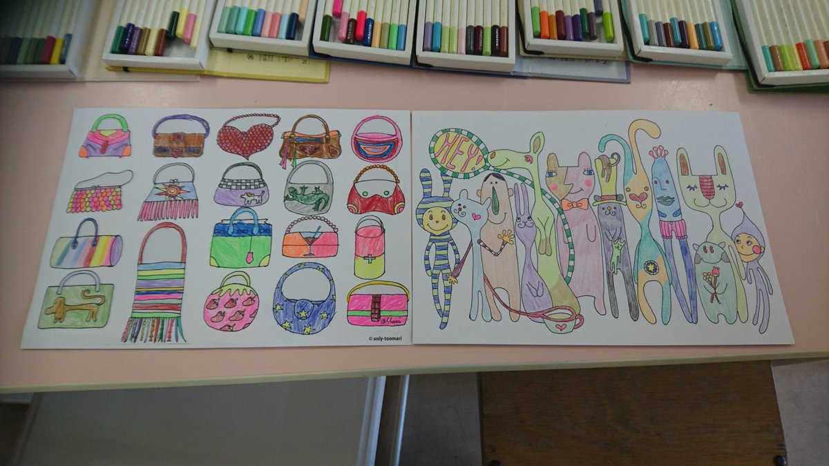smilinghpj_'s tweet photo. いよいよ夏本番ですね☀️

今日はこれから塗り絵の会です🎨
好きなものをリクエストしたら
何でも描いちゃう"塗り絵千本ノック"
を受けて立つ
#イラストレーター
#onlytoomari
は子どもたちの応援📣のもと
その場にいる全ての子どもに
塗り絵を届けます💦

#アートで病院を楽しい場所に！ https://t.co/2br9pWU9ij