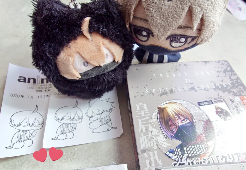 kyokami1014's tweet photo. 昨日は戦いの末、空席取れたので、初日＆BD当日楽しんできた✨

友人のチャレンジお手伝いで初めて🍑👹の新刊＆既刊買ったらレシートの推し可愛いかった(​ *´꒳`*​)
※尚、特典推しは引けなかったし友人の推しも引けなかった(( https://t.co/KtokwOxwj8