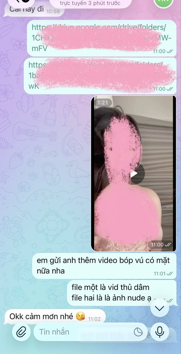 chipdth001's tweet photo. còn anh nào chưa mua video thủ dâm của bé khum ạ  
uy tín , hồng hào ko lông , mua còn được tặng thêm quà ạ https://t.co/elXAVGmqs5