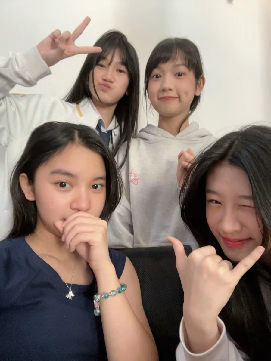 N_IntanJKT48's tweet photo. woy #jumaTAN https://t.co/JWDXD18Zcl