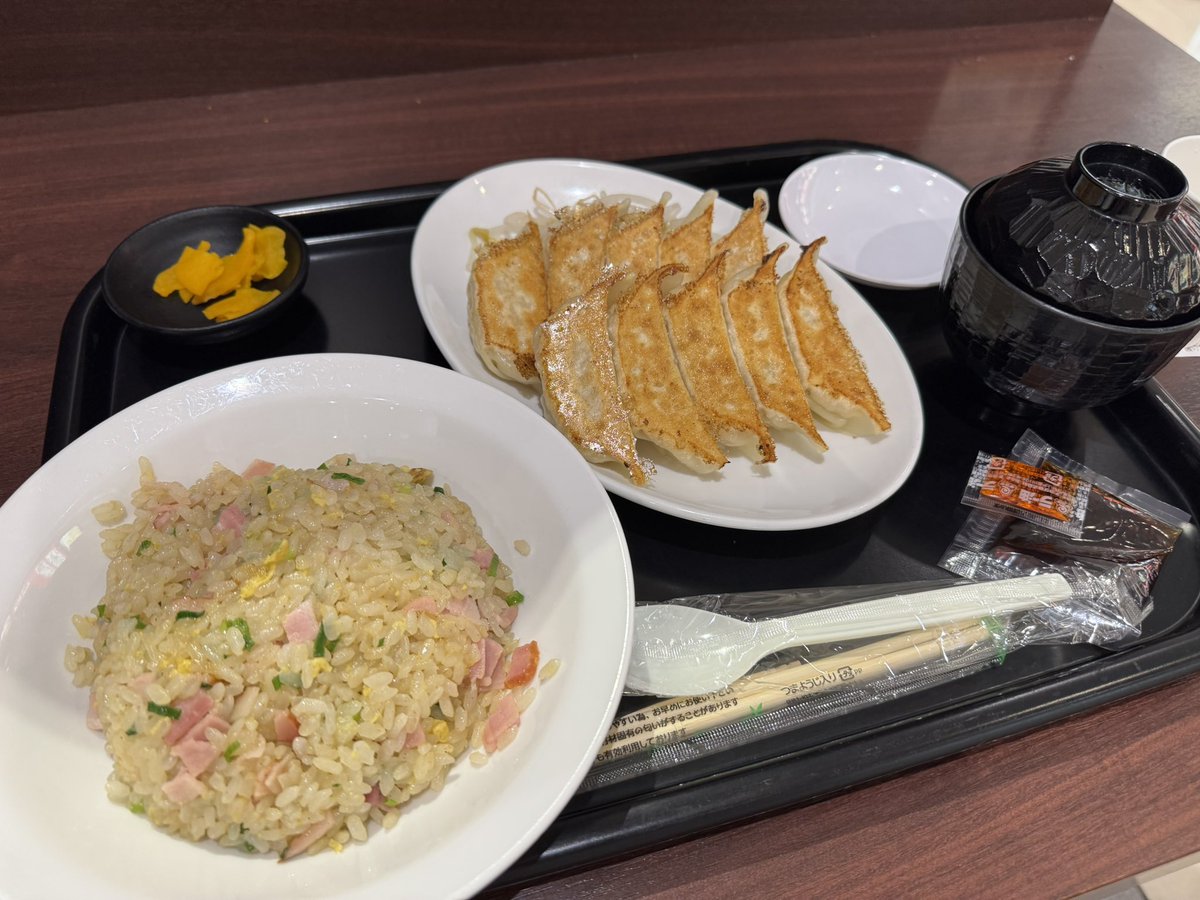 k2ojou's tweet photo. 浜松餃子🥟 https://t.co/NZlcstc8Rc