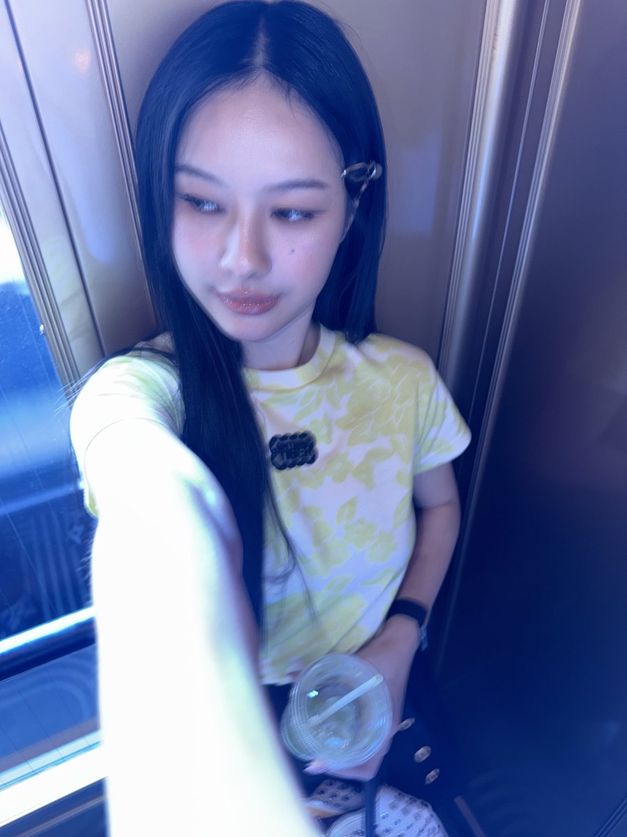 panlyyy's tweet photo. เมื่อวานขอบคุณทุกคนที่ส่งกำลังใจ
จากทุกช่องทางมาให้หนูน้าา
และดีใจที่ได้เจอจ้าา ไว้เจอกันอีกน้าาา เยิฟๆ

PANSA AT ONITSUKA SHINJUKU
#OnitsukaTigerxMilk
#MilkPansa
#OnitsukaTigerShinjuku 
#OnitsukaTiger https://t.co/dG1sinm68z