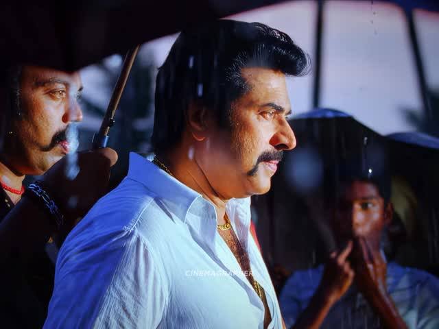 akhil4343's tweet photo. MammoottyKampany + Nithish Sahadev 🔥🔥

After all the wait, finally a big-screen entertainer with the Mega🌟 in full form. No more small roles or OTT releases - we want theatres shaking again! Let this untitled Mass Entertainer be the one that brings back the golden era of #Mammootty blockbusters! 

Wishing the entire team an epic journey.

#Mammootty𓃵