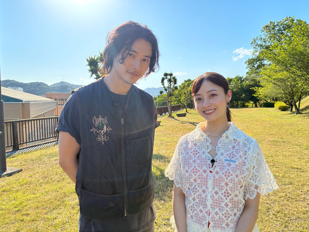 kingdomthemovie's tweet photo. ❰ メディア情報 ❱ 

＜📺TV＞
明日よる19:56〜🕗
日本テレビ
「1億人の大質問!?笑ってコラえて！」
👤VTR #山﨑賢人 #橋本環奈

山﨑さん＆橋本さんが
栃木県でダーツ旅🎯
是非ご覧ください！🔥

#笑ってコラえて
@warakora_ntv

映画『#キングダム 魂の決戦』 
⚔ 7月17日(金)公開 https://t.co/eVI2LFzM8c
