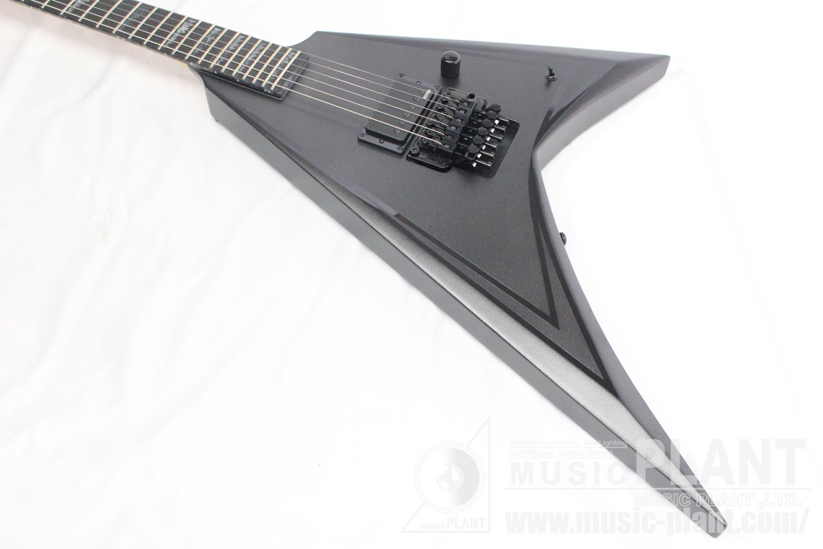 musicplant's tweet photo. 【土浦店】新着情報！
EDWARDS E-ALEXI BLACKY入荷！
Alexi Laihoのシグネイチャーモデル！
税込価格¥ 258,500-
https://t.co/m1dVf6FCoE
#MP新着 #Alexi #ChildrenofBodom #チルボド #ESP #EDWARDS #エレキギター https://t.co/NILCXQETm5