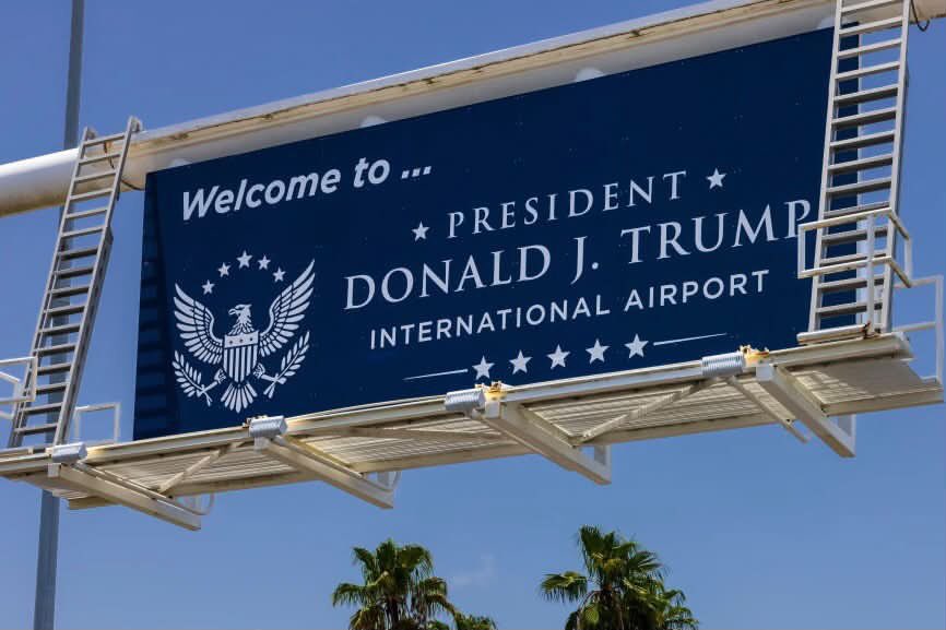 TheRickyDavila's tweet photo. An airport being named after a literal convicted felon and fascist tyrant. Trashy AF, tacky AF, tasteless AF and shitty AF. https://t.co/1aHB8Zuu66