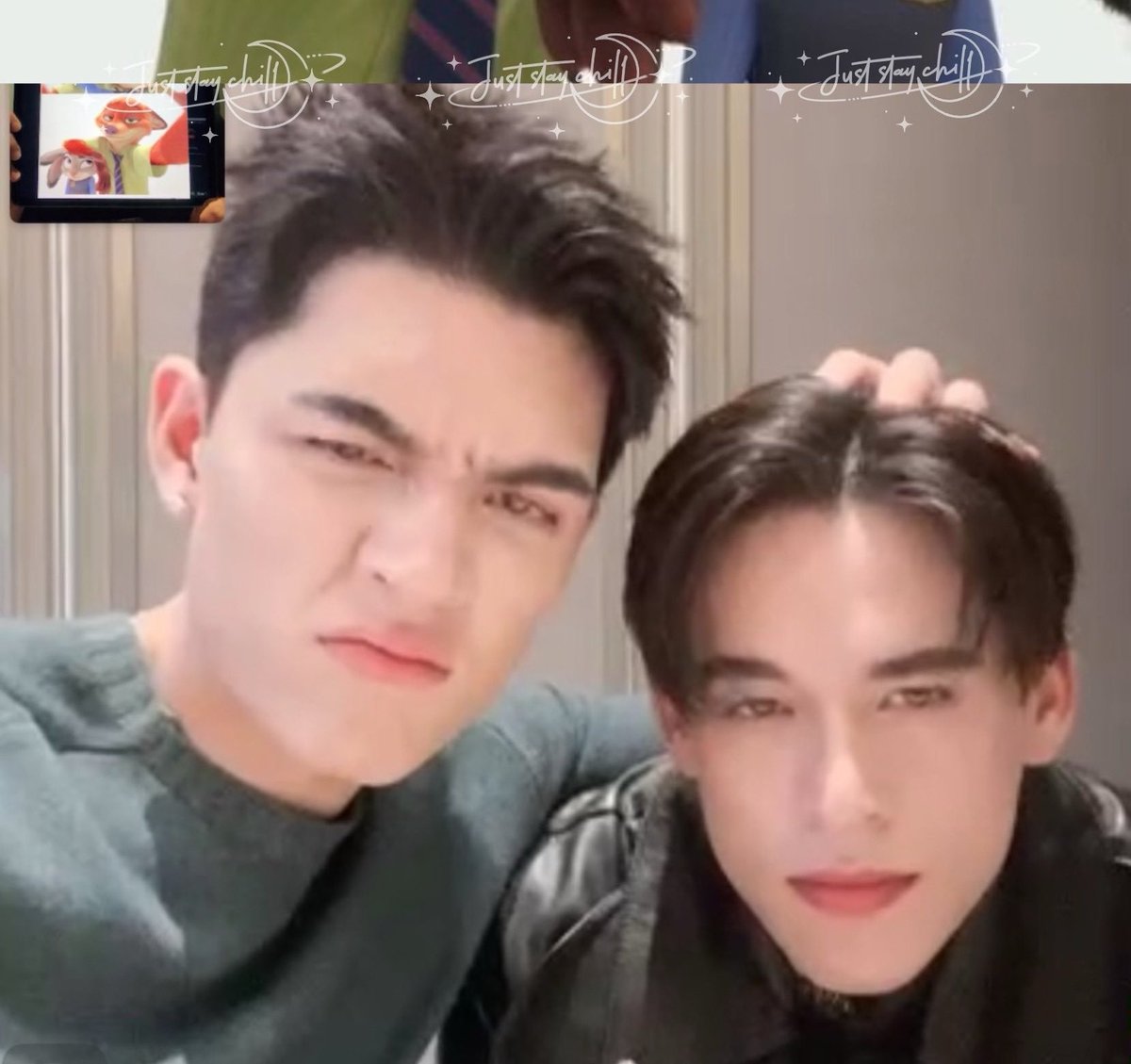 _nnatta_aydjkp's tweet photo. INII YANG VERSI FOTO DAN SC AN DARI VC AJAA LUCUUKK BANGETT BEGINI APALAGI KALO JOSSGAWIN BIKIN YANG VERSI VIDEO NYA PASTI BAKAL GEMOYYYYY BINGITSS GASIHH😍😍 https://t.co/bGl41BrwAh