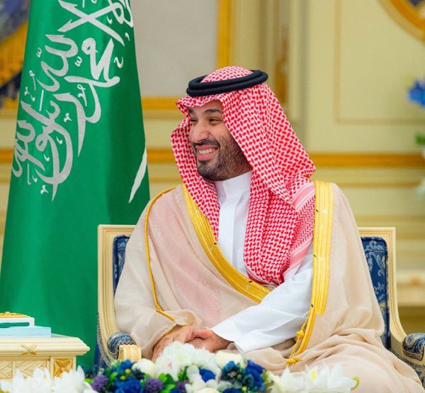 mbark8r's tweet photo. ولي العهد له مواقف إنسانية يشهد لها القريب والبعيد ودائم تشوف المملكة حاضرة في مد يد العون والسعي لتهدئة الأزمات وإنهاء النزاعات وهذا نهج يعكس مكانتها وثقلها
https://t.co/1S1eXXLLBD