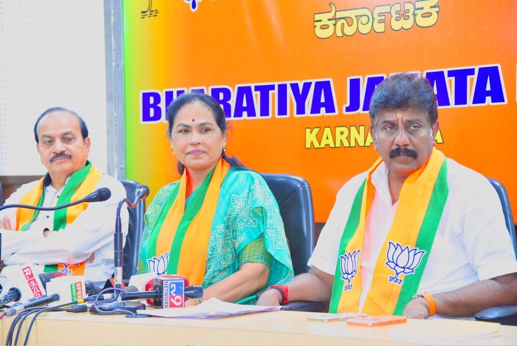 ShobhaBJP's tweet photo. Held a press conference today at the BJP State Office, Jagannath Bhavan, condemning the Karnataka Congress government's move to issue Permanent Resident Certificates (PRCs), which undermines the constitutional principle of One Nation, One Citizenship.

While the Special Intensive Revision (SIR) is underway, the state govt is proceeding with the issuance of PRCs. This is used to regularise illegal Bangladeshi immigrants, and raised concerns about migration into Bengaluru and other parts of Karnataka following the Bihar and West Bengal elections. Congress is encouraging BLOs to conduct mass SIR enumeration form filling while simultaneously pursuing the PRC process.

Instead of strengthening verification, the govt is pursuing appeasement politics at the cost of national security and the integrity of the electoral system.

@BJP4Karnataka
