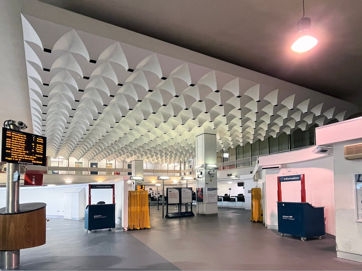 mod_in_metro's tweet photo. Ticket Hall, Euston Railway Station

1968

British Rail London Midland Region Architects Dept.

https://t.co/5Hzwoqb6Kl https://t.co/4P1vlXgM07