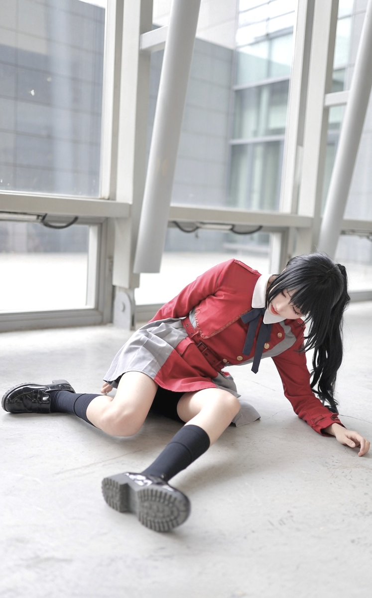 water19xjp's tweet photo. 🫧 Lycoris Recoil cos if    井ノ上たきな
◤￣￣￣￣￣￣￣￣￣￣￣￣￣￣￣￣￣
　　✍︎ 初回単独任務後
　　　　　〜 Let the target slip away   

　　　　　　　𓆝  ×  𓃗
＿＿＿＿＿＿＿＿＿＿＿＿＿＿＿＿＿◢ https://t.co/fPaJnb710E