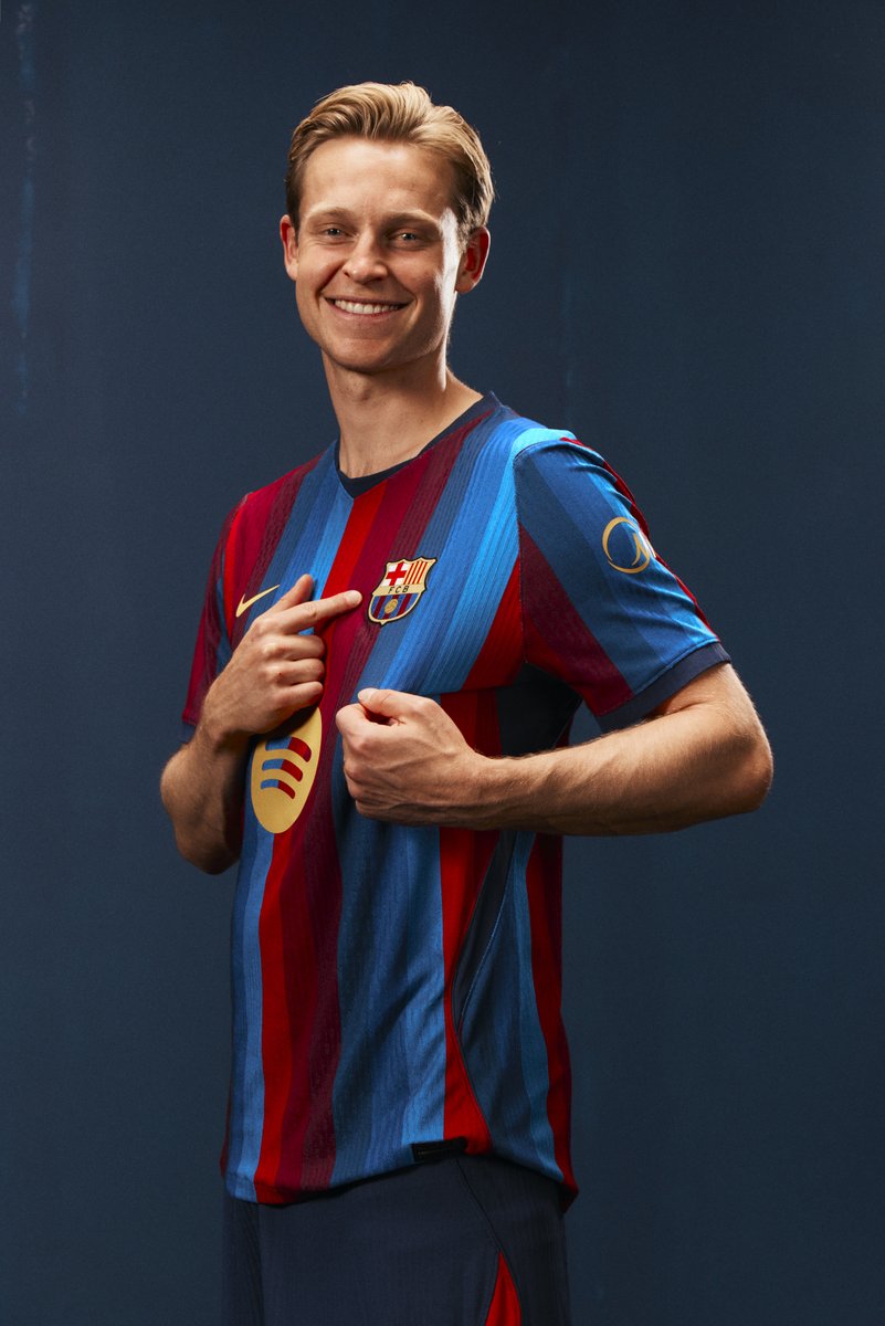 FCBarcelona's tweet photo. These colours speak for themselves. 

Get yours now! 
👉https://t.co/Vpfjbj2P9d https://t.co/8gnrFmBrnQ