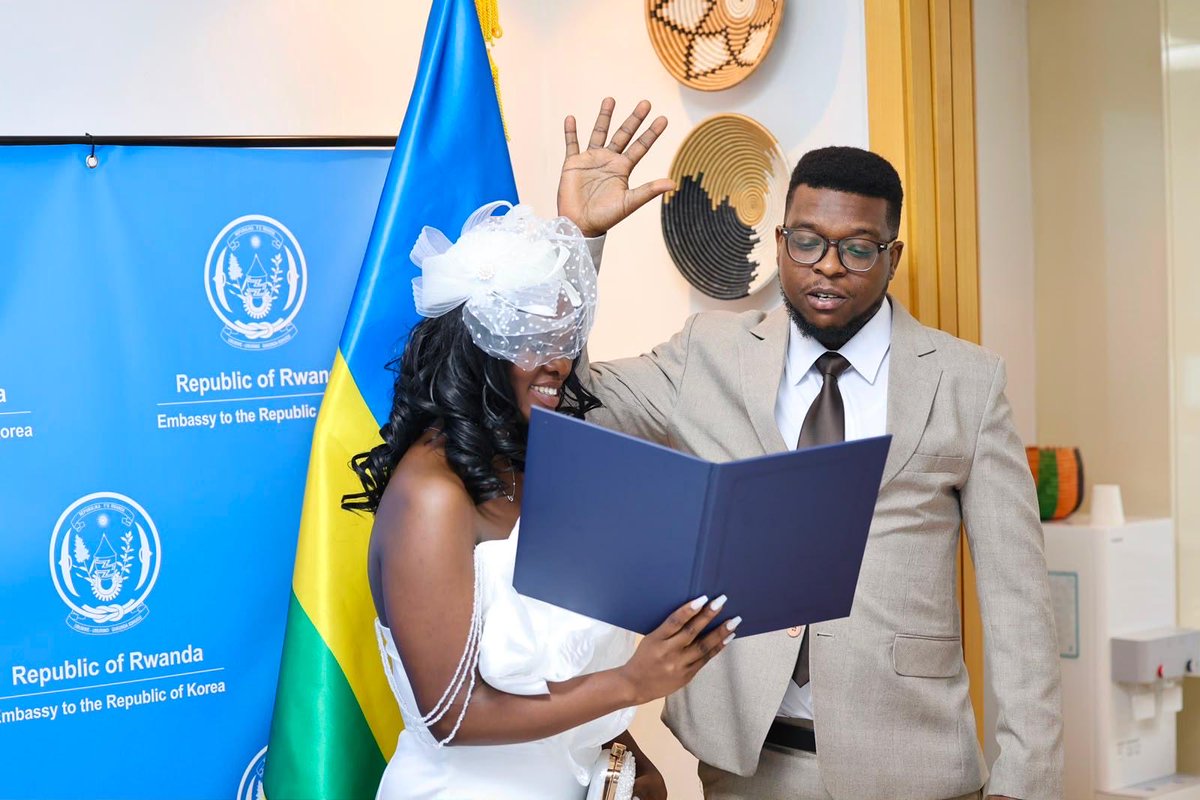 RwandainKorea's tweet photo. The Embassy of the Republic of Rwanda in the Republic of Korea was honored to officiate today the civil marriage ceremony, celebrating the union of two Rwandan couples living in Korea.

We extend our heartfelt congratulations to the newlyweds Mr. Kabayiza Bravo Octave & Ms. Bampire Yvonne as well as Mr. Ndayishimiye Aimable & Ms. Umutoniwase Mireille, as they respectively begin a new chapter together. 

May their marriages be filled with love, joy, mutual understanding, and lasting happiness.

@RwandaMFA 

#rwandainkorea #civilwedding #rwandancommunityabroad