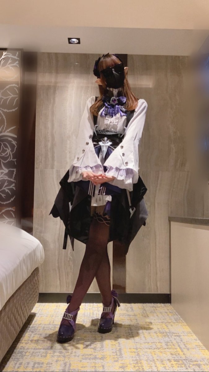 all0y_holly65's tweet photo. 明日16:30からの残り1枠Xからのみです！今日の0時まで！選べる個人衣装たち https://t.co/xp8K2chGzY