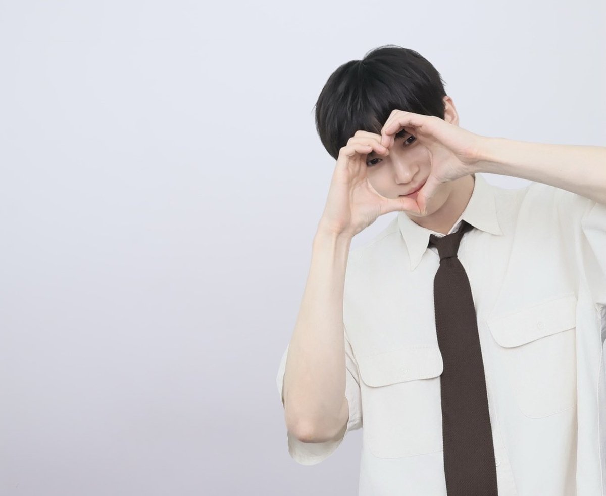 nuseogi's tweet photo. 📸💓 https://t.co/ySkofJZyRM