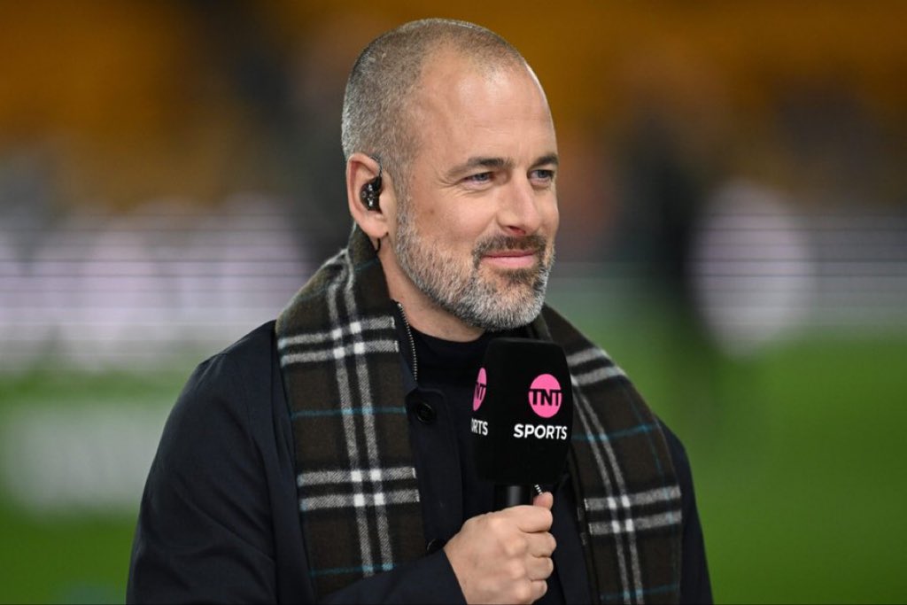 JustinUTD_'s tweet photo. 🚨🗣️ Joe Cole on Andrey Santos: “I’m NOT surprised there were a few clubs in for him. 

“He’s a very, very good player with massive promise. Granted, he’s not a Tonali at the moment, but he could IMPROVE into IT.

“He’ll definitely get MORE game time at United with Casemiro out of the picture now.

“I had hoped he’d stay at Chelsea but it’s a real GOOD signing [for United].” #MUFC [MEN]