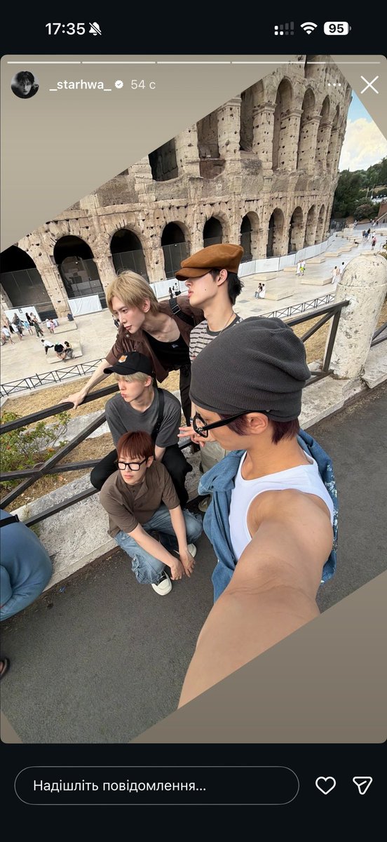 lovelifebeauty_'s tweet photo. Wooyoung 😭🤣

🐈‍⬛ right, hongjoong hyung, unusually, went out to look around (sightseeing), so when i saw that, i was like, ‘what’s gotten into him?’ https://t.co/38e1UQzk7s
