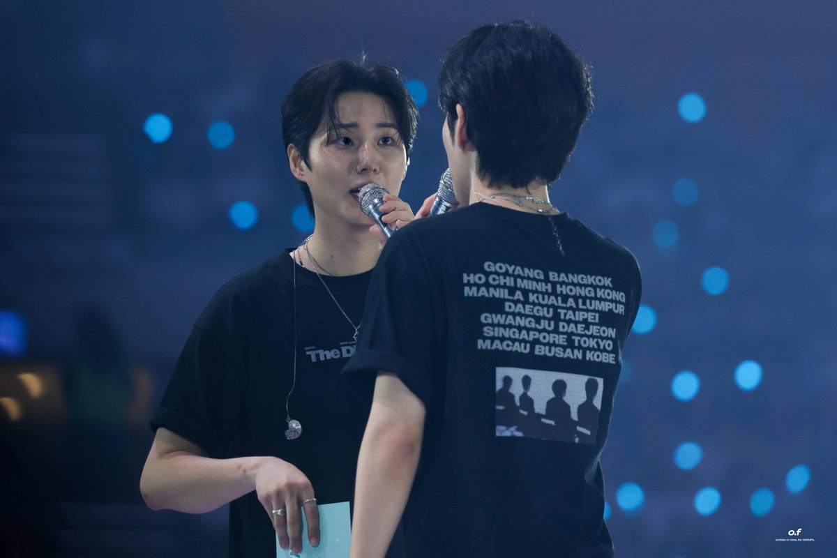 _onfriday's tweet photo. 260704 The DECADE Finale DAY2 #영케이 #원필  
🦊🐰 https://t.co/dwtvzE1ter
