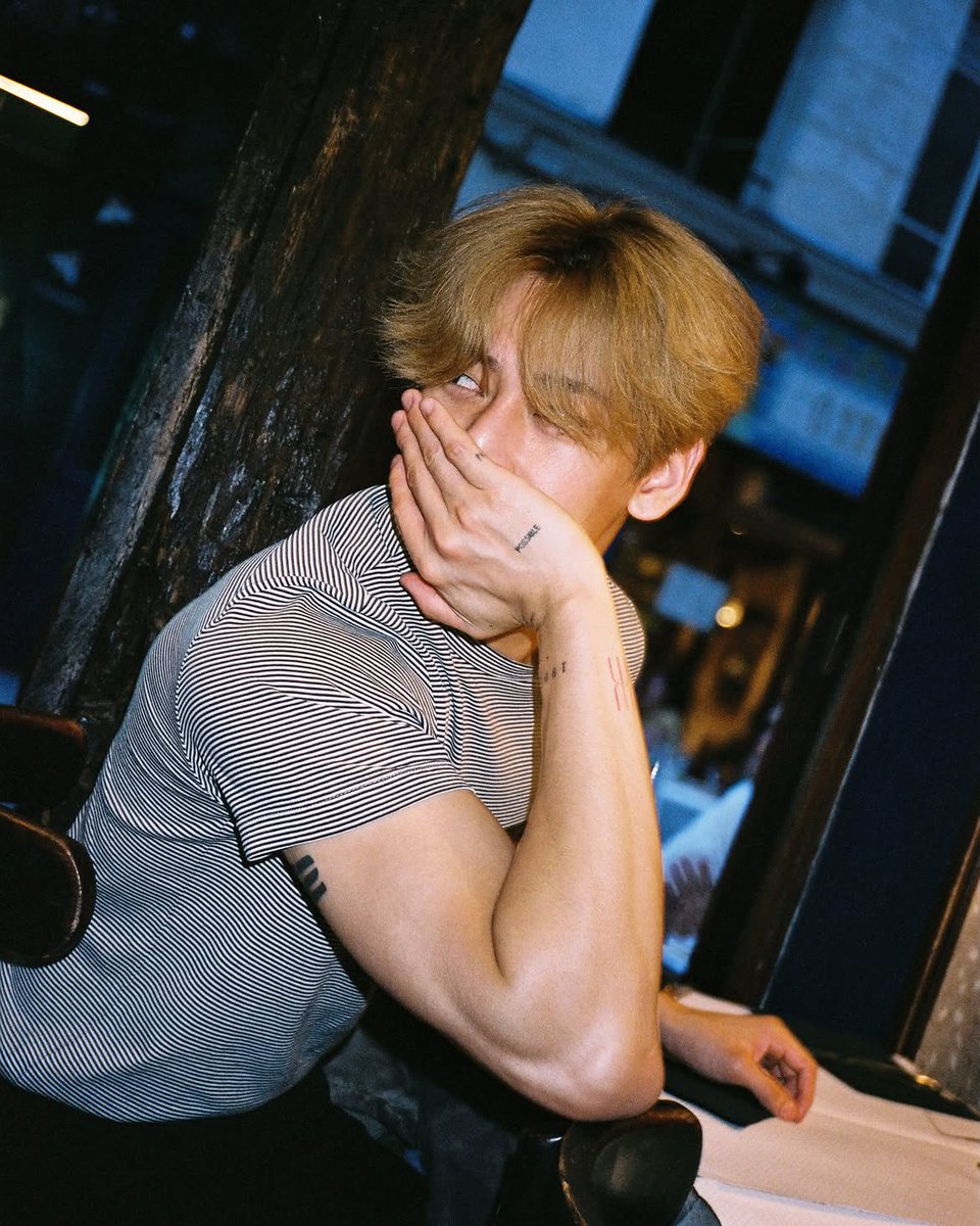 BamBamBooster's tweet photo. 260710 | ©️gunn_8’s IG Update 

#BamBamxLVMenSS27
#BamBam #LVMenSS27 #LouisVuitton 
@BamBam1A @BAMBAMxBAMMIE https://t.co/DPpKNANmFe