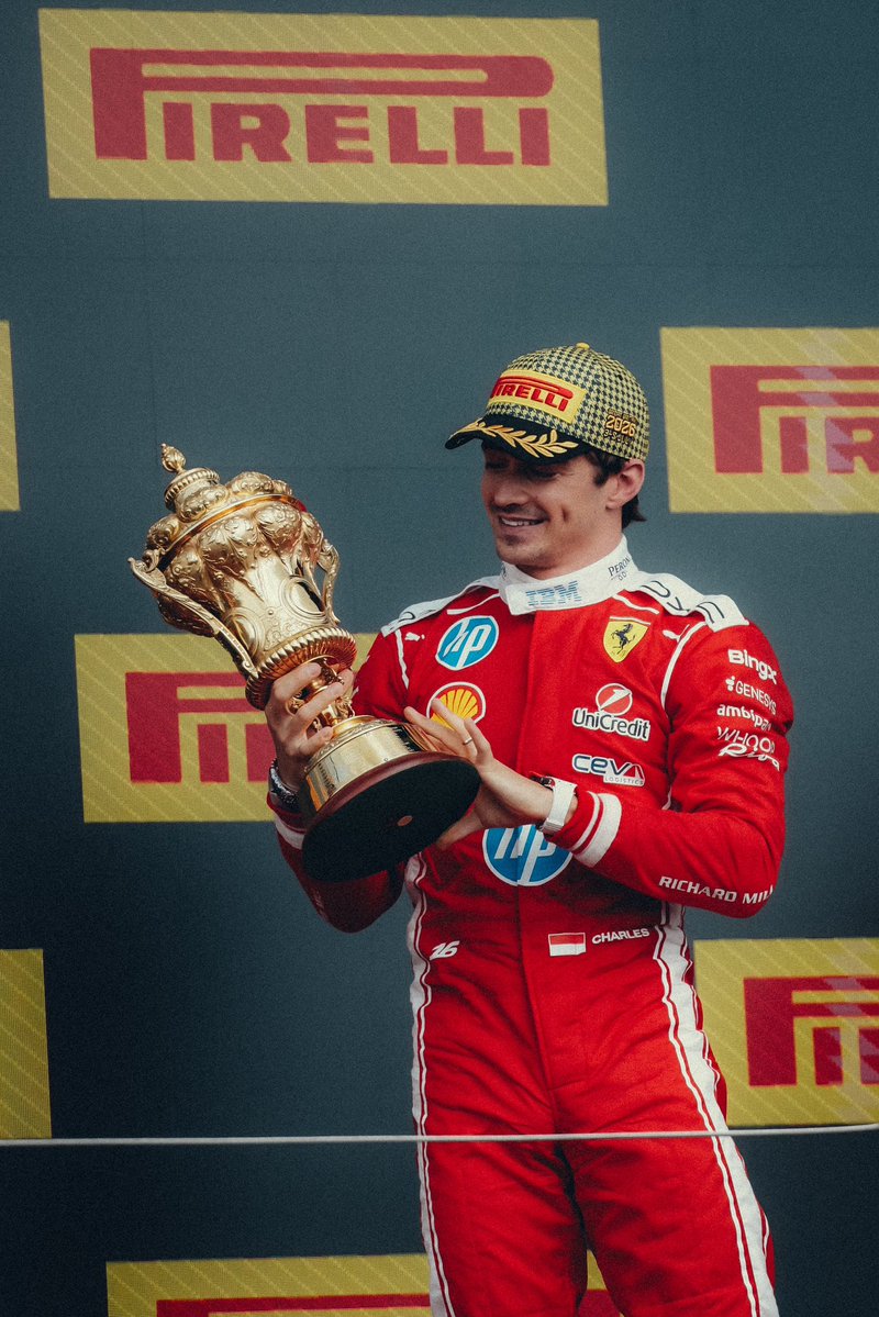 CL16_inside's tweet photo. Media notes and comments on Charles' performance this weekend: 😳

Sprint Quali: P4
Sprint Race: P5
Quali: P2
Race: P1 🏆

🧵

#F1 #BritishGP 🇬🇧 https://t.co/NFjuScVrDg