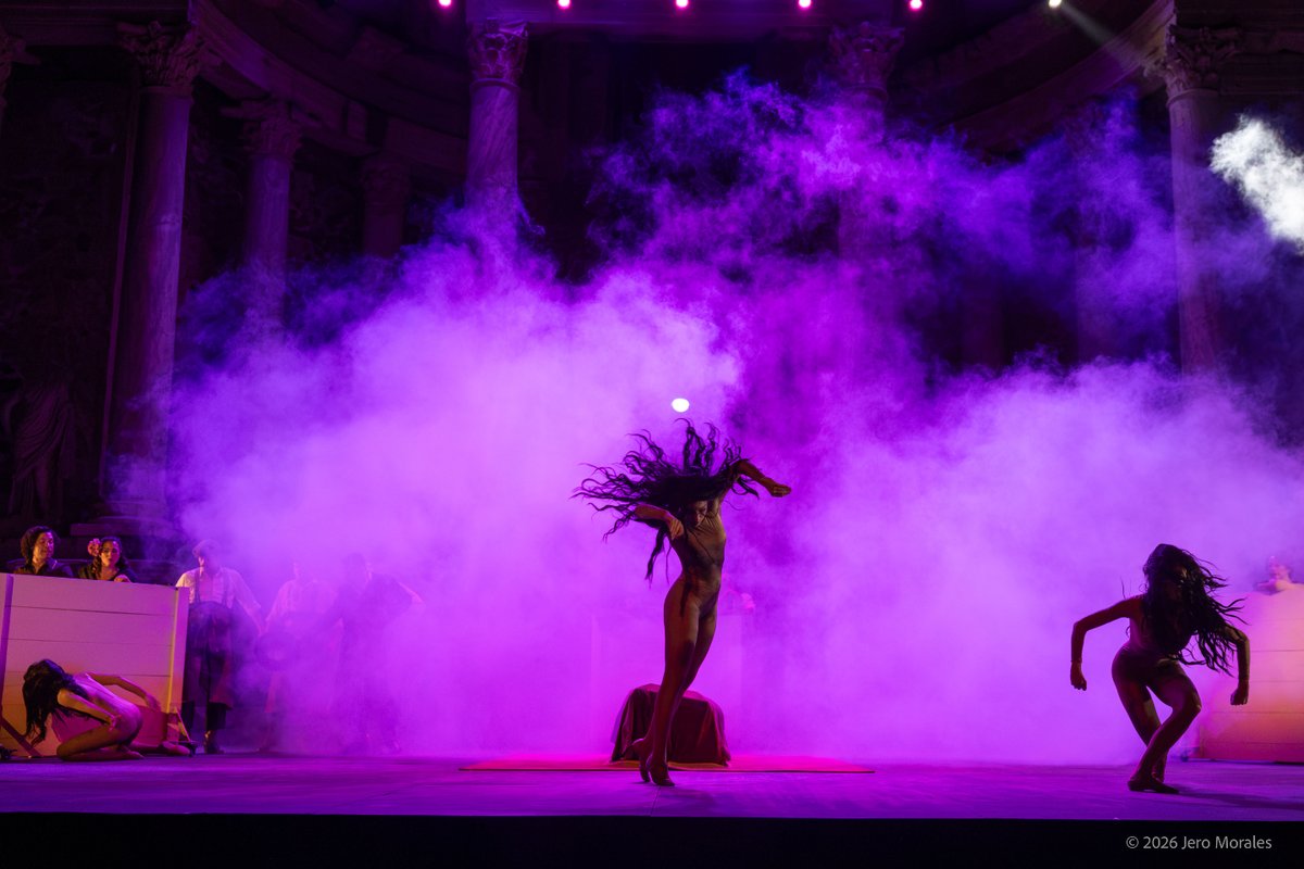 Festival_Merida's tweet photo. 'Electra Jonda' vuelve esta noche al #TeatroRomano.

La fuerza del #flamenco al servicio de una de las tragedias familiares más intensas del mundo clásico.

📅 Hoy · 22:45h 🎟️ https://t.co/DrphpWZMzU https://t.co/Ydq9OmrEp7