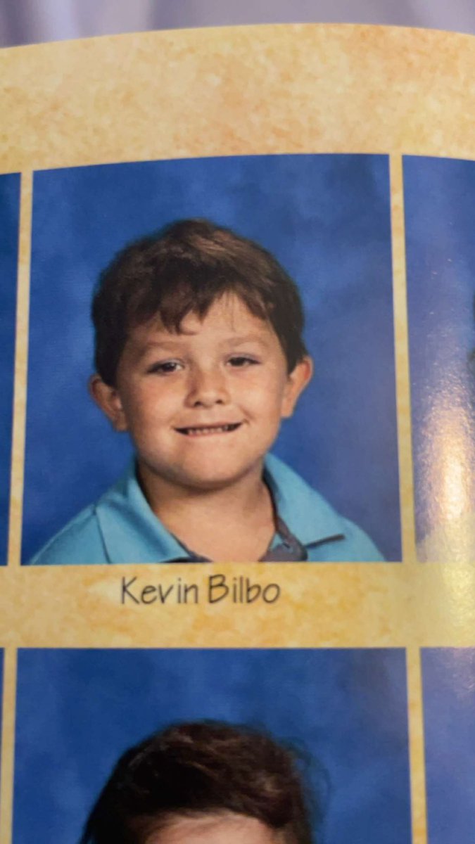 THERAGEMASTER2's tweet photo. Bit weird I have to say this, but the child in my pfp isn’t “some random kid.” It’s me, from like 13 years ago. Idk why people would assume I would publicly show off a random child for any reason they can think of, but yeah. It’s just me lol https://t.co/XrehKvoTuK