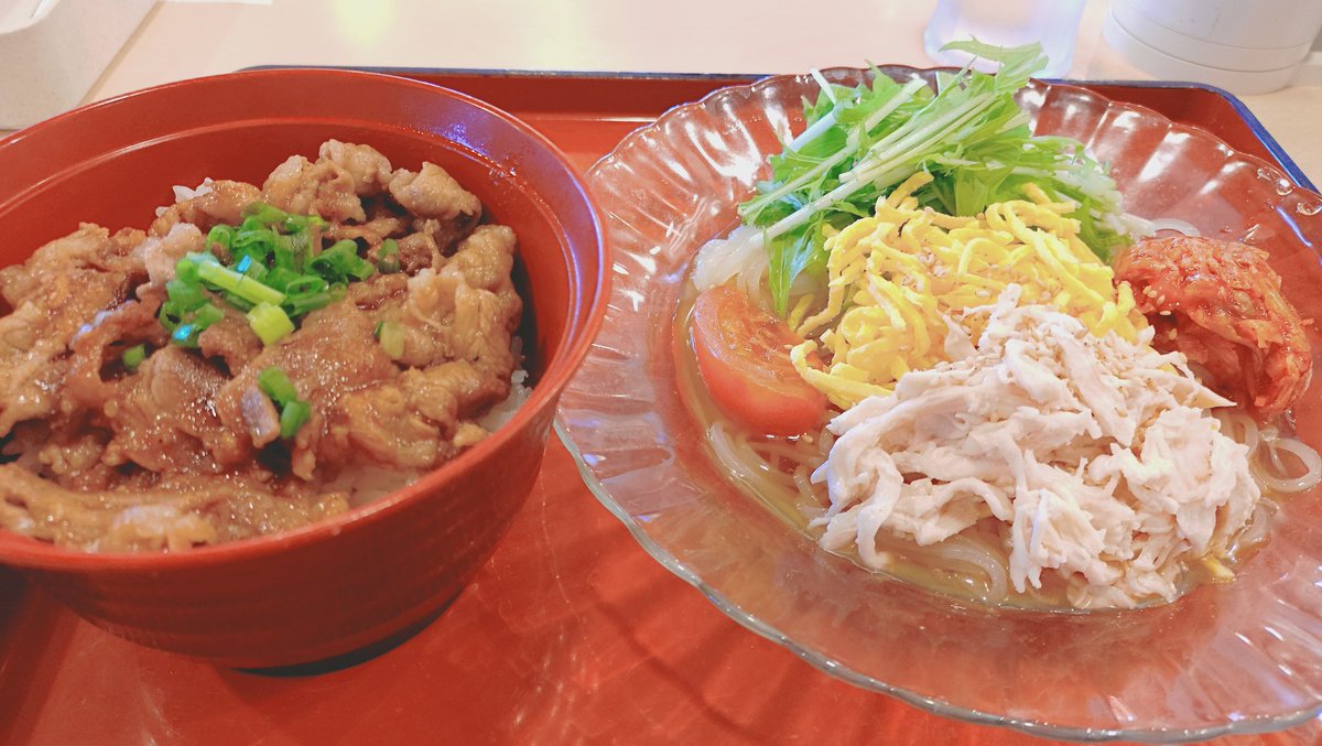 xr__maru's tweet photo. 今日はお泊り保育なるイベントで子ども不在。muraMOTOさんの投稿を見て食べに来てみた。盛岡冷麺。人の影響を受けやすい。#Joyful https://t.co/iZldF0sKgY