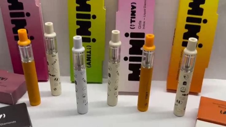 Alimxopop's tweet photo. THC LIQUID VAPE JUICE CANNABIS OIL WAX DELTA 9 CAT 3 D9 D10 PURE EXTRACTS DISPOSABLES VAPE PENS 
thc drinks Gummies Weed in Los Angeles California thc liquid in Riyadh  Amman Jordan Kuwait City thc liquid in Istanbul Mexico City🔥 https://t.co/OTWr63V2Bg